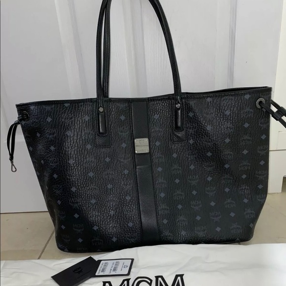 Brand new MCM medium reversible Liz shopper - Picture 2 of 3
